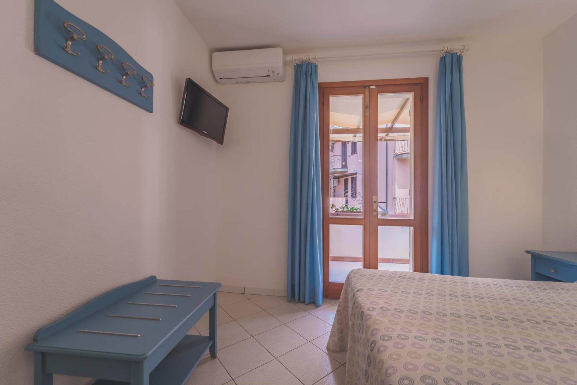Hotel Galli - Wellness & Spa Fetovaia Room photo