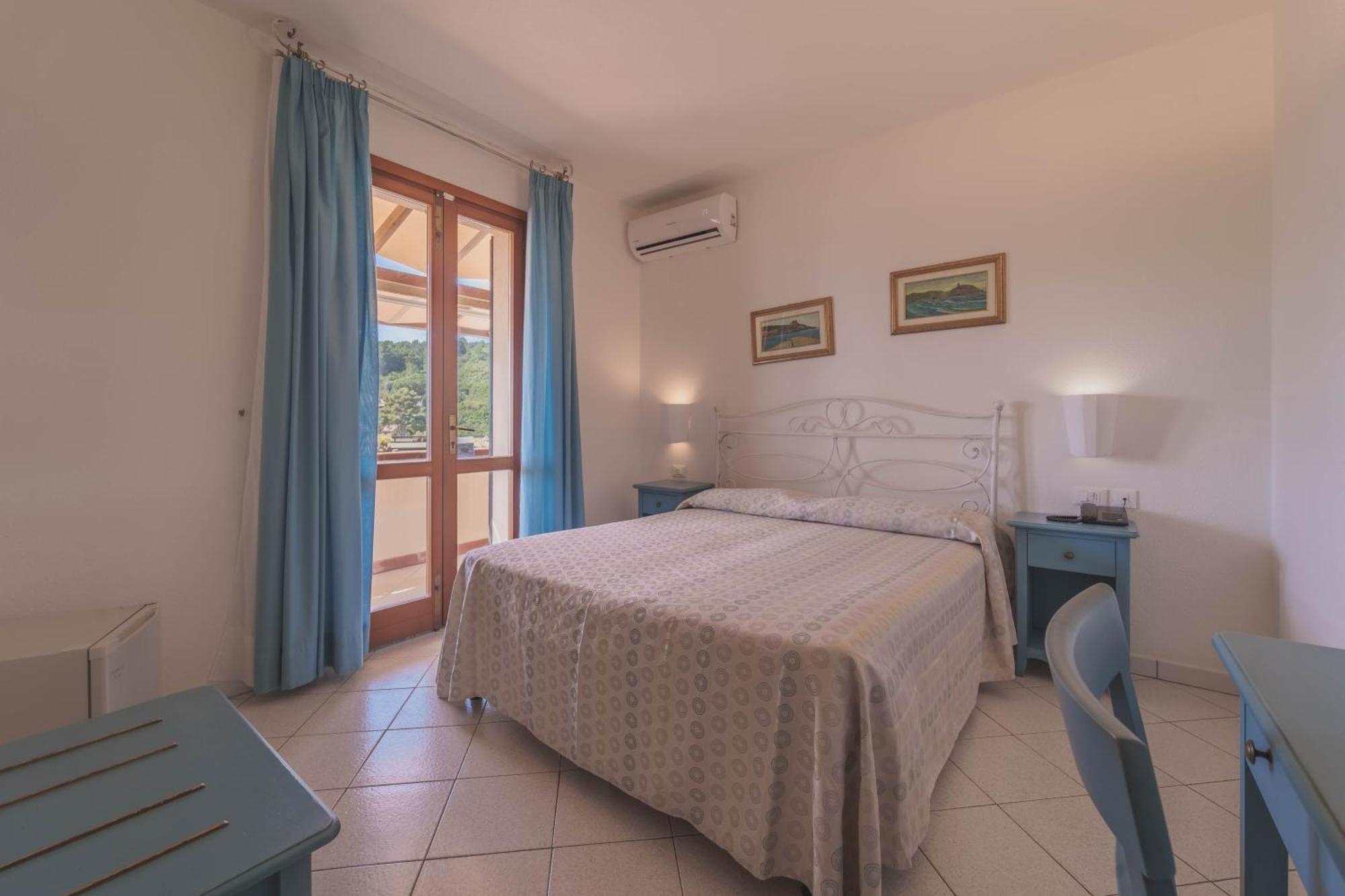 Hotel Galli - Wellness & Spa Fetovaia Room photo
