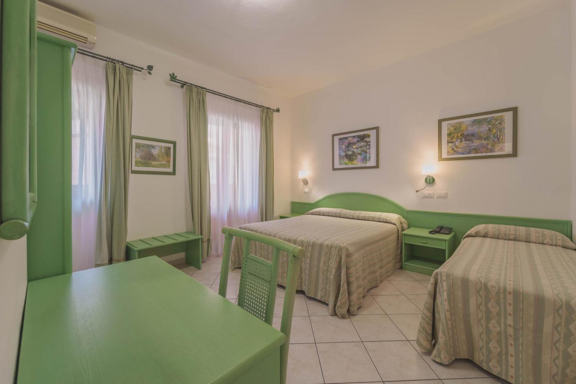 Hotel Galli - Wellness & Spa Fetovaia Room photo
